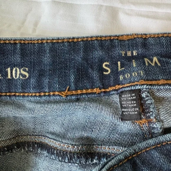 White House Black Market Dark Indigo Bootcut Jeans - Picture 2 of 4